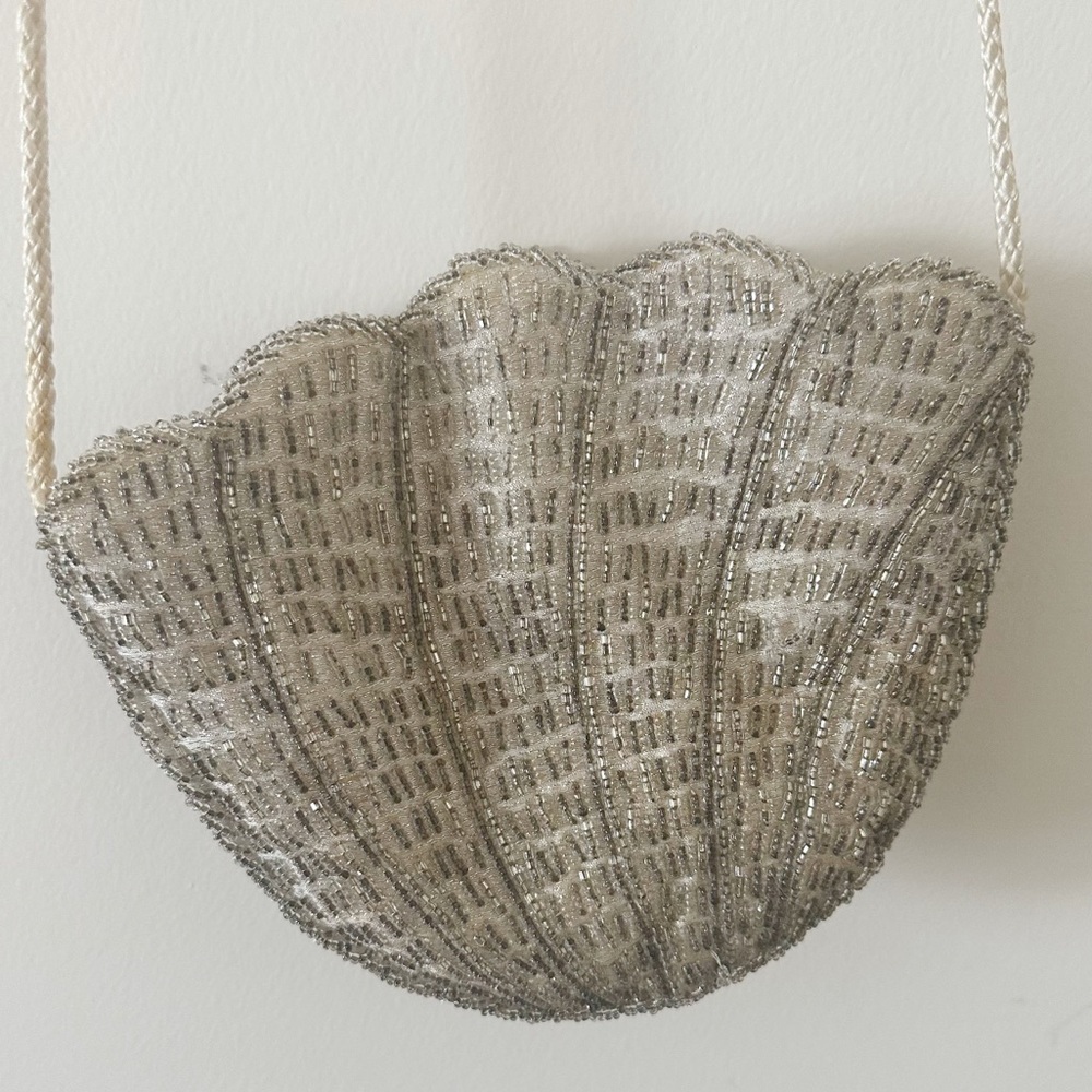 Vintage Walborg Beaded Shell Purse